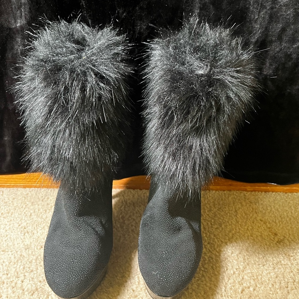 Gianni Bini Black Ankle Boots with Fur Trim